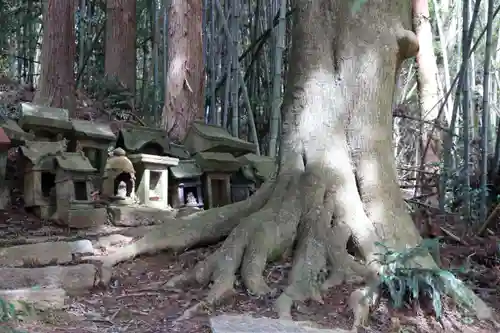 熊野神社の末社