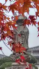 普濟寺の像