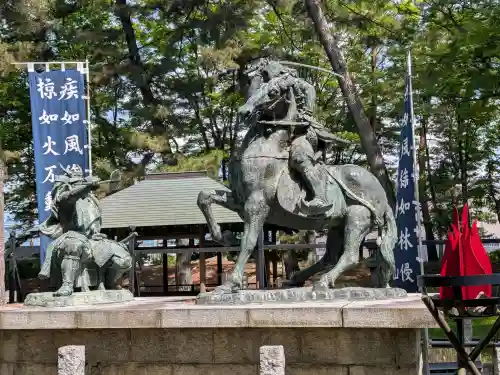川中島古戦場八幡社の{uncategorized: "未分類", other: "その他", undefined: "問題あり", building: "その他建物", grave: "お墓", sacred_gate: "鳥居", guardian: "狛犬", statue: "像", buddha: "仏像", history: "歴史", nature: "自然", garden: "庭園", animal: "動物", pagoda: "塔", temizu: "手水舎", mountain_gate: "山門・神門", sanctuary: "本殿・本堂", subordinate: "末社・摂社", art: "芸術", scenery: "景色", jizo: "地蔵", ema: "絵馬", goshuin: "御朱印", omikuji: "おみくじ", items: "授与品その他", amulet: "お守り", goshuincho: "御朱印帳", eats: "食事", festival: "お祭り", votive_dance: "神楽", shichigosan: "七五三参", wedding: "結婚式", experience: "体験その他", initially: "初詣", around: "周辺", anti_infection: "感染症対策"}