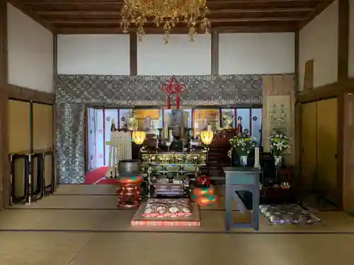 那古寺の本殿・本堂