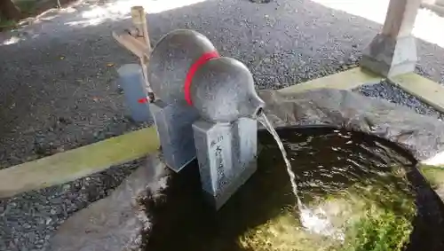 三嶋神社の手水舎