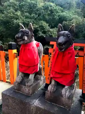 伏見稲荷大社の狛犬