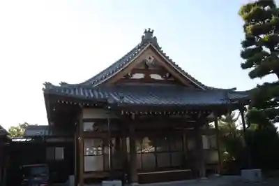 願立寺の本殿・本堂