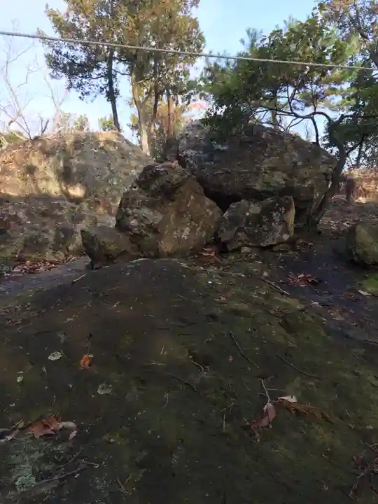 石上布都魂神社のその他建物