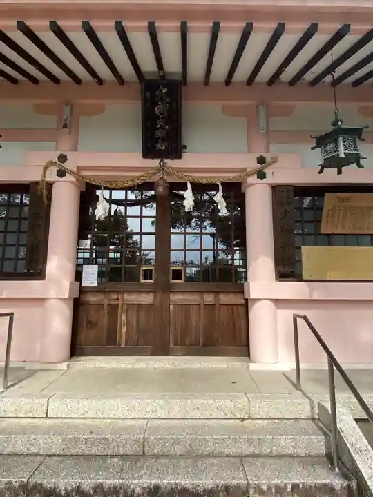 大神神社(花池)の本殿・本堂