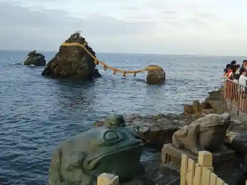 二見興玉神社の狛犬