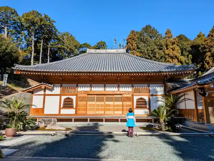 洞雲寺の本殿・本堂