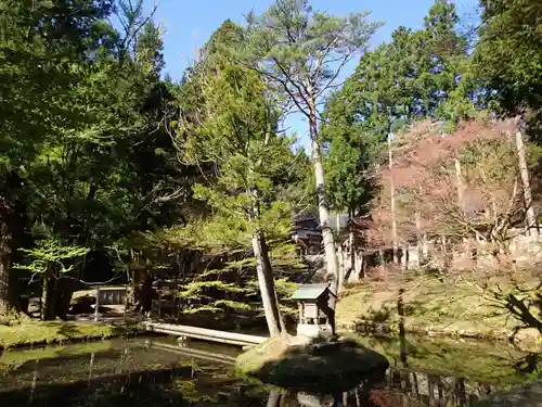 金屋子神社の庭園