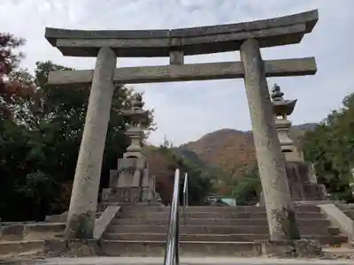 皇后八幡神社の鳥居