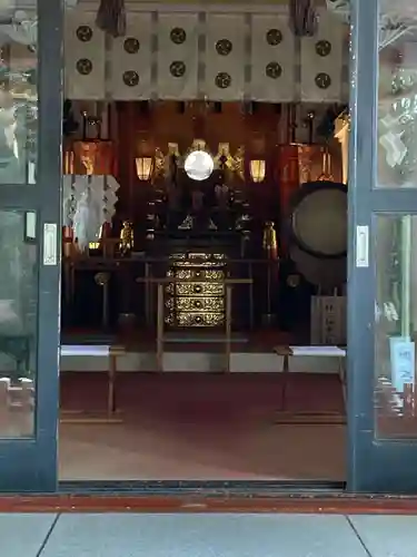 南沢氷川神社の本殿・本堂