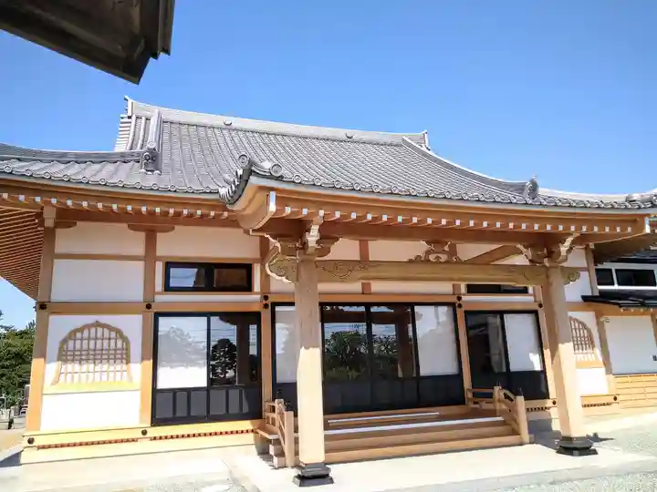 東岩寺の本殿・本堂