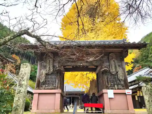 弘誓寺の山門・神門