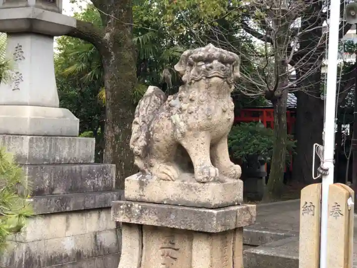 九所御霊天神社の狛犬
