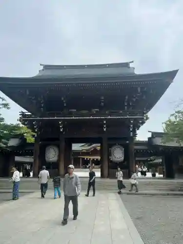 寒川神社の{uncategorized: "未分類", other: "その他", undefined: "問題あり", building: "その他建物", grave: "お墓", sacred_gate: "鳥居", guardian: "狛犬", statue: "像", buddha: "仏像", history: "歴史", nature: "自然", garden: "庭園", animal: "動物", pagoda: "塔", temizu: "手水舎", mountain_gate: "山門・神門", sanctuary: "本殿・本堂", subordinate: "末社・摂社", art: "芸術", scenery: "景色", jizo: "地蔵", ema: "絵馬", goshuin: "御朱印", omikuji: "おみくじ", items: "授与品その他", amulet: "お守り", goshuincho: "御朱印帳", eats: "食事", festival: "お祭り", votive_dance: "神楽", shichigosan: "七五三参", wedding: "結婚式", experience: "体験その他", initially: "初詣", around: "周辺", anti_infection: "感染症対策"}