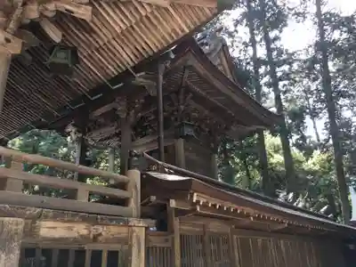 伊和神社の本殿・本堂