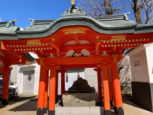 穴八幡宮の手水