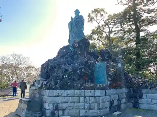 清澄寺の像