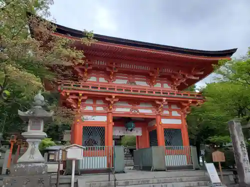 長等神社の山門・神門