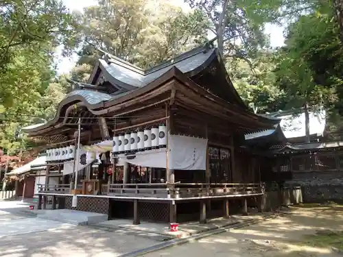 西寒多神社の本殿