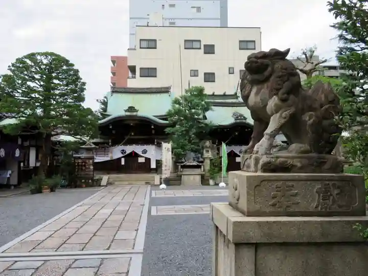 元祇園梛神社・隼神社の狛犬