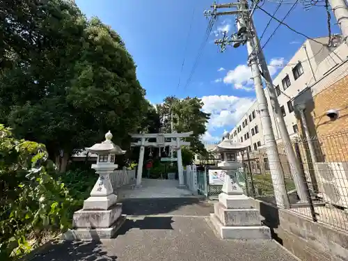 八幡神社の鳥居