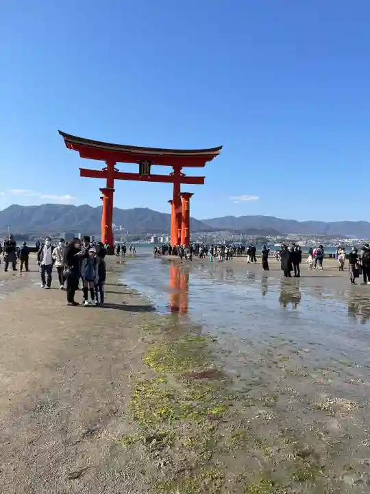 厳島神社(広島県)