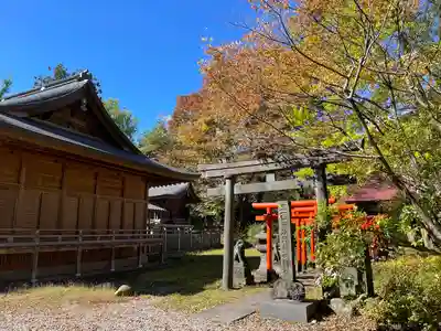 与次郎稲荷神社(秋田県)