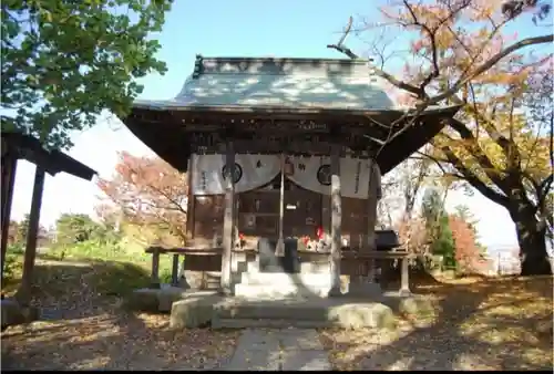 鶴ケ城稲荷神社の末社