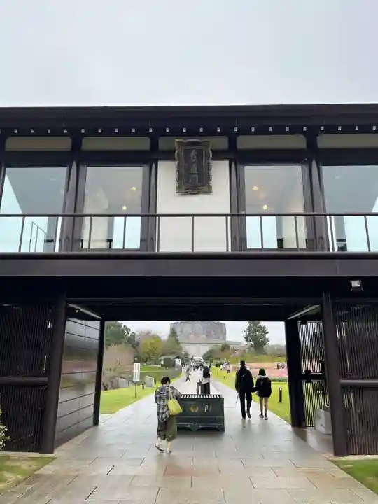 東本願寺本廟 牛久浄苑(牛久大仏)(茨城県)