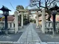 熊野神社の{uncategorized: "未分類", other: "その他", undefined: "問題あり", building: "その他建物", grave: "お墓", sacred_gate: "鳥居", guardian: "狛犬", statue: "像", buddha: "仏像", history: "歴史", nature: "自然", garden: "庭園", animal: "動物", pagoda: "塔", temizu: "手水舎", mountain_gate: "山門・神門", sanctuary: "本殿・本堂", subordinate: "末社・摂社", art: "芸術", scenery: "景色", jizo: "地蔵", ema: "絵馬", goshuin: "御朱印", omikuji: "おみくじ", items: "授与品その他", amulet: "お守り", goshuincho: "御朱印帳", eats: "食事", festival: "お祭り", votive_dance: "神楽", shichigosan: "七五三参", wedding: "結婚式", experience: "体験その他", initially: "初詣", around: "周辺", anti_infection: "感染症対策"}