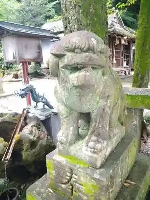 若一王子宮の狛犬