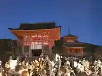 清水寺の山門・神門