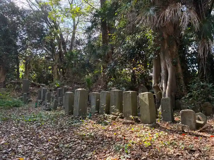 薬師堂厳島神社(千葉県)