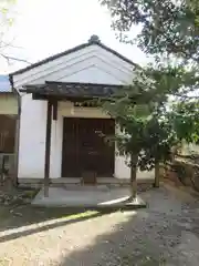 薬園八幡神社の建物その他