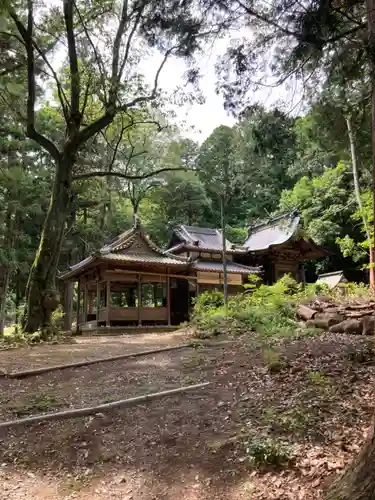八幡神社の本殿・本堂