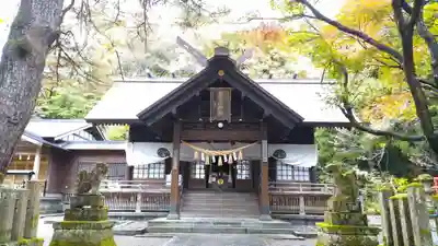 春日山神社の本殿・本堂