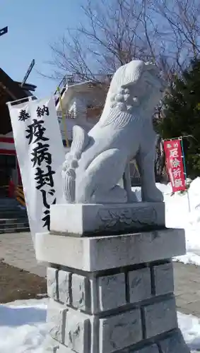 潮見ヶ岡神社の狛犬