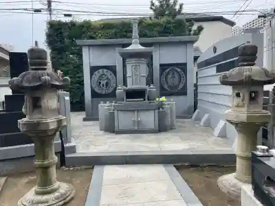 観音寺の{uncategorized: "未分類", other: "その他", undefined: "問題あり", building: "その他建物", grave: "お墓", sacred_gate: "鳥居", guardian: "狛犬", statue: "像", buddha: "仏像", history: "歴史", nature: "自然", garden: "庭園", animal: "動物", pagoda: "塔", temizu: "手水舎", mountain_gate: "山門・神門", sanctuary: "本殿・本堂", subordinate: "末社・摂社", art: "芸術", scenery: "景色", jizo: "地蔵", ema: "絵馬", goshuin: "御朱印", omikuji: "おみくじ", items: "授与品その他", amulet: "お守り", goshuincho: "御朱印帳", eats: "食事", festival: "お祭り", votive_dance: "神楽", shichigosan: "七五三参", wedding: "結婚式", experience: "体験その他", initially: "初詣", around: "周辺", anti_infection: "感染症対策"}