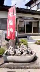 善生寺の像