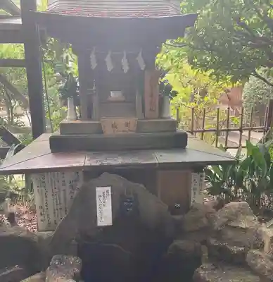 大宮八幡宮の末社・摂社
