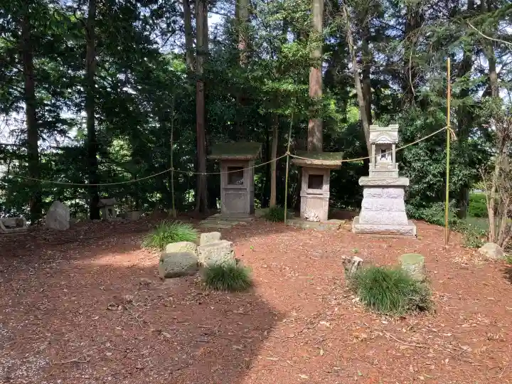 川西神社の末社・摂社