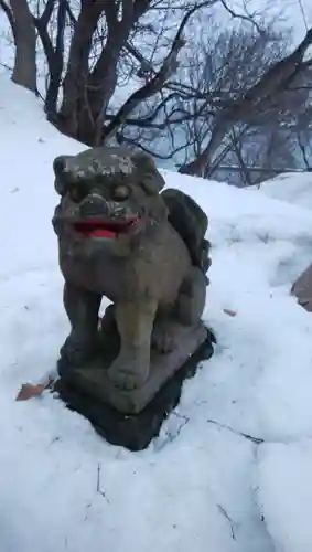 稲荷神社の狛犬