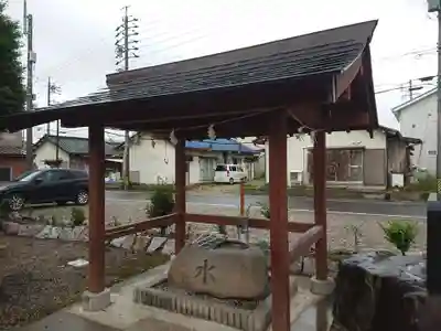 熱田神社の手水舎
