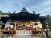 熊箇原八幡神社の{uncategorized: "未分類", other: "その他", undefined: "問題あり", building: "その他建物", grave: "お墓", sacred_gate: "鳥居", guardian: "狛犬", statue: "像", buddha: "仏像", history: "歴史", nature: "自然", garden: "庭園", animal: "動物", pagoda: "塔", temizu: "手水舎", mountain_gate: "山門・神門", sanctuary: "本殿・本堂", subordinate: "末社・摂社", art: "芸術", scenery: "景色", jizo: "地蔵", ema: "絵馬", goshuin: "御朱印", omikuji: "おみくじ", items: "授与品その他", amulet: "お守り", goshuincho: "御朱印帳", eats: "食事", festival: "お祭り", votive_dance: "神楽", shichigosan: "七五三参", wedding: "結婚式", experience: "体験その他", initially: "初詣", around: "周辺", anti_infection: "感染症対策"}