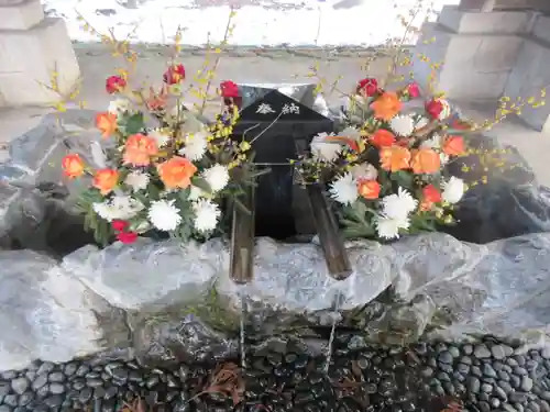 滋賀県護国神社の手水舎