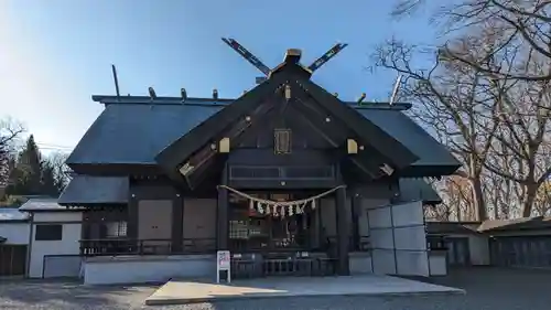 千歳神社の本殿