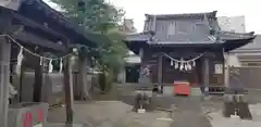 稲荷神社の本殿