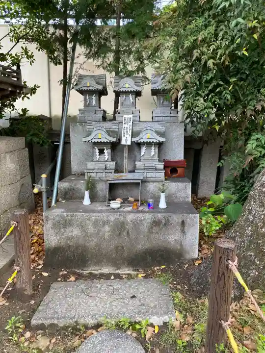 沖田神社の{uncategorized: "未分類", other: "その他", undefined: "問題あり", building: "その他建物", grave: "お墓", sacred_gate: "鳥居", guardian: "狛犬", statue: "像", buddha: "仏像", history: "歴史", nature: "自然", garden: "庭園", animal: "動物", pagoda: "塔", temizu: "手水舎", mountain_gate: "山門・神門", sanctuary: "本殿・本堂", subordinate: "末社・摂社", art: "芸術", scenery: "景色", jizo: "地蔵", ema: "絵馬", goshuin: "御朱印", omikuji: "おみくじ", items: "授与品その他", amulet: "お守り", goshuincho: "御朱印帳", eats: "食事", festival: "お祭り", votive_dance: "神楽", shichigosan: "七五三参", wedding: "結婚式", experience: "体験その他", initially: "初詣", around: "周辺", anti_infection: "感染症対策"}