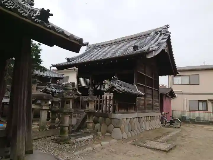 八所社の本殿・本堂