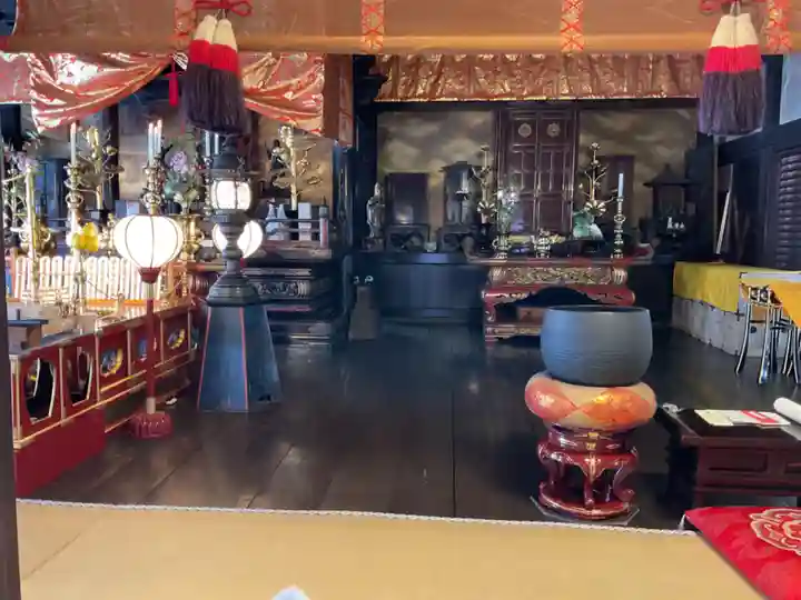 長久寺の本殿・本堂
